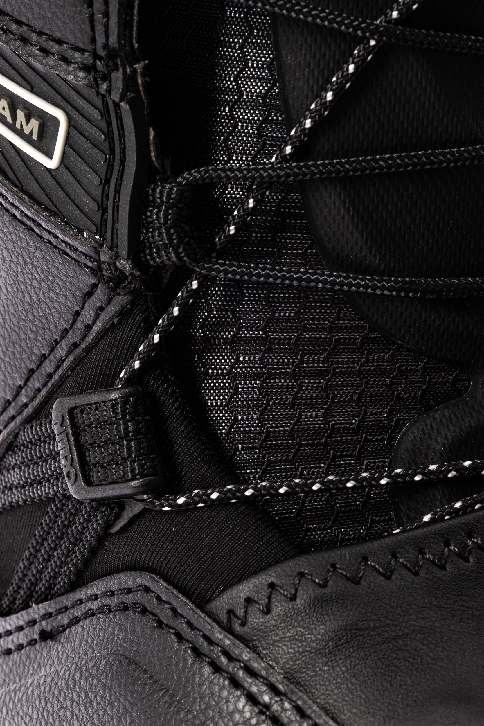 Nitro Team Step On TLS Black 2027 Snowboard Boots