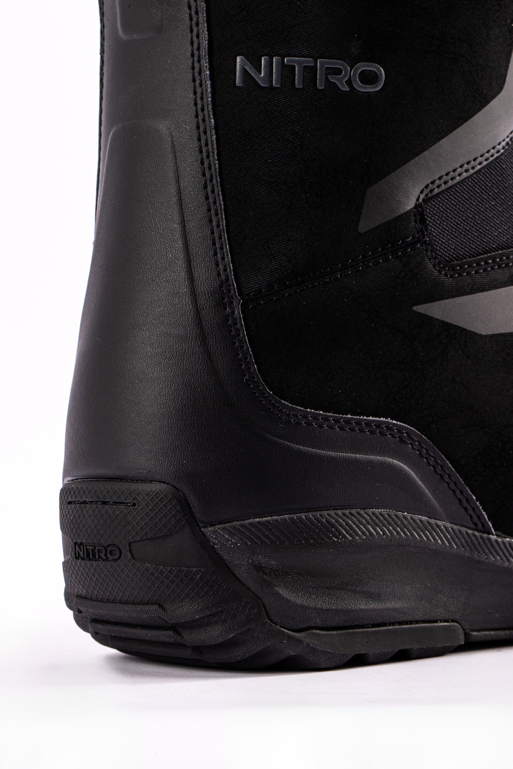 Nitro Sentinel Boa Black 2027 Snowboard Boots