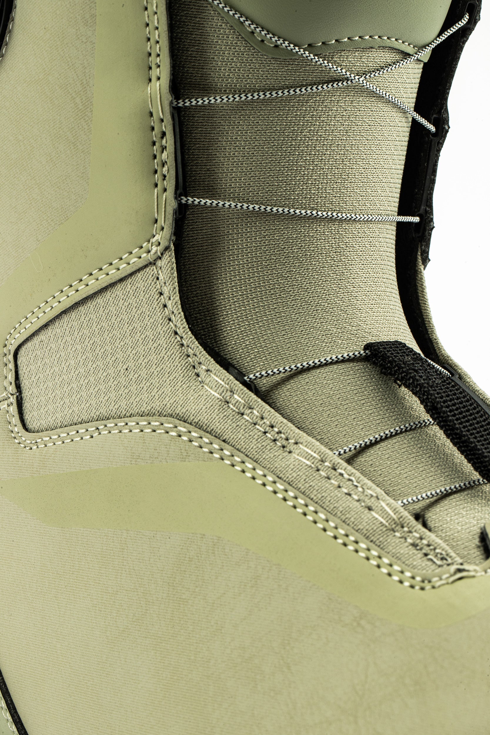 Nitro Sentinel Boa Sand 2027 Snowboard Boots