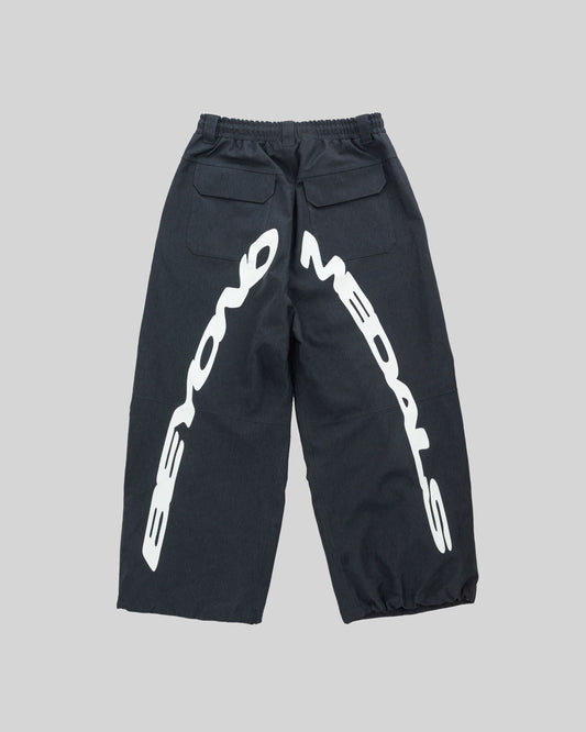 Beyond Medals Park Pants Denim 2L Black