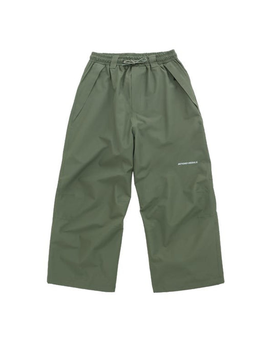 Beyond Medals Park Pants Dark Green