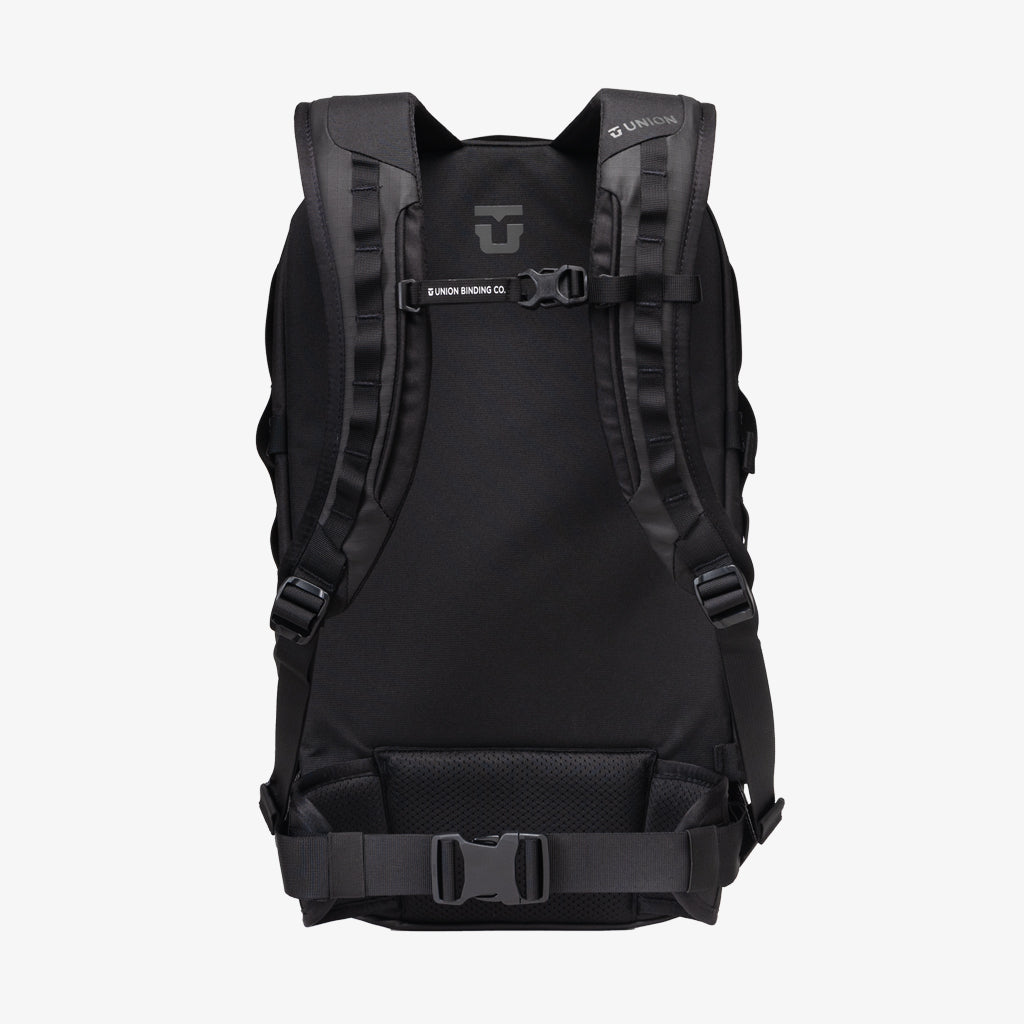 Union Resort Pack 14L Black