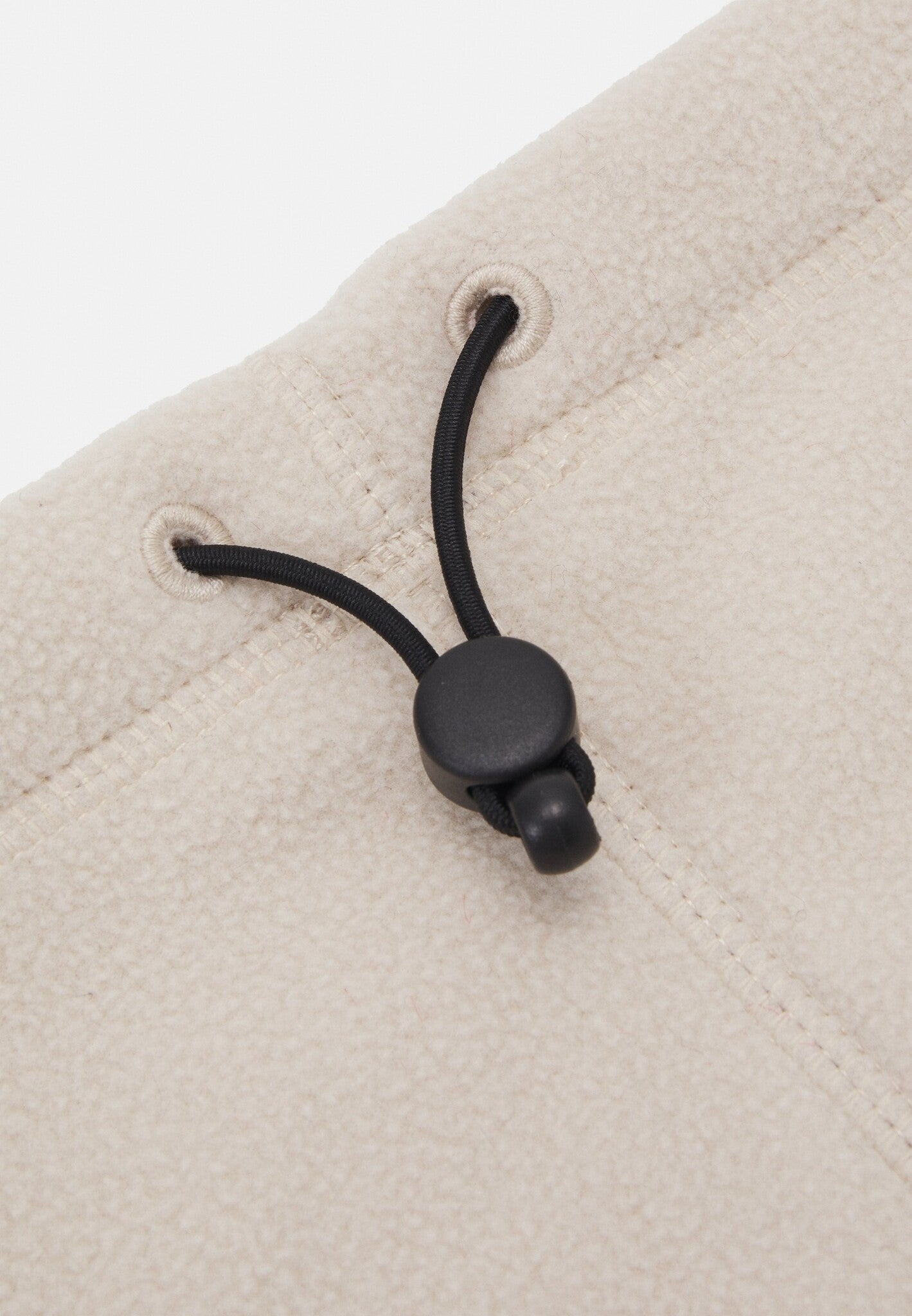 Corby Neckwarmer White