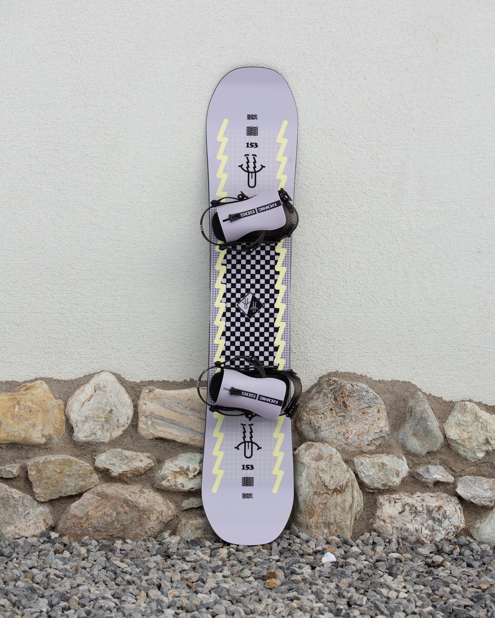 Artifact Snowboard