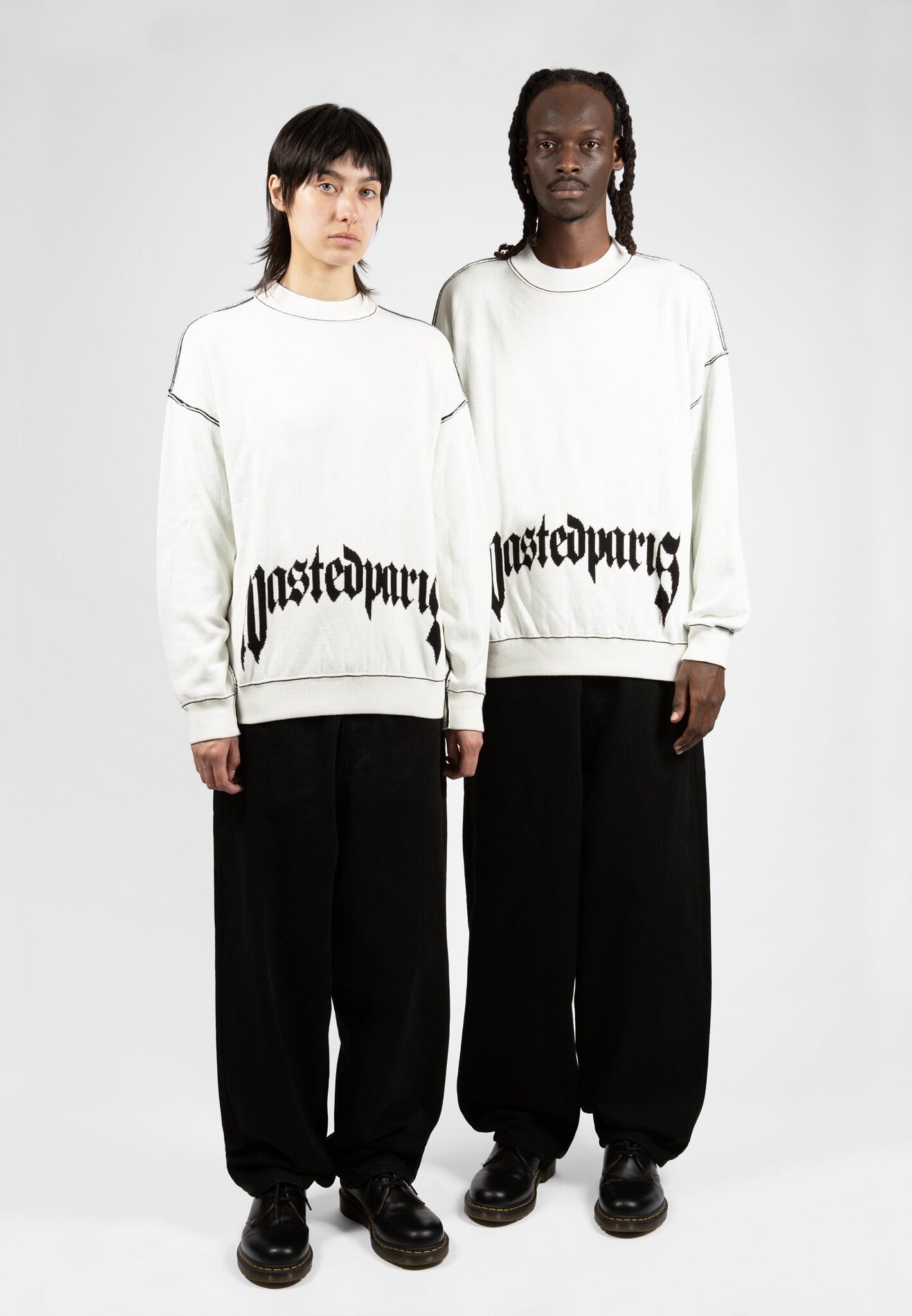 Pitcher Reverse Sweater White/Black