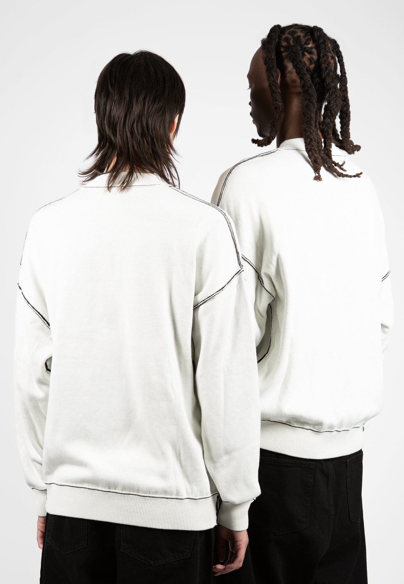 Pitcher Reverse Sweater White/Black