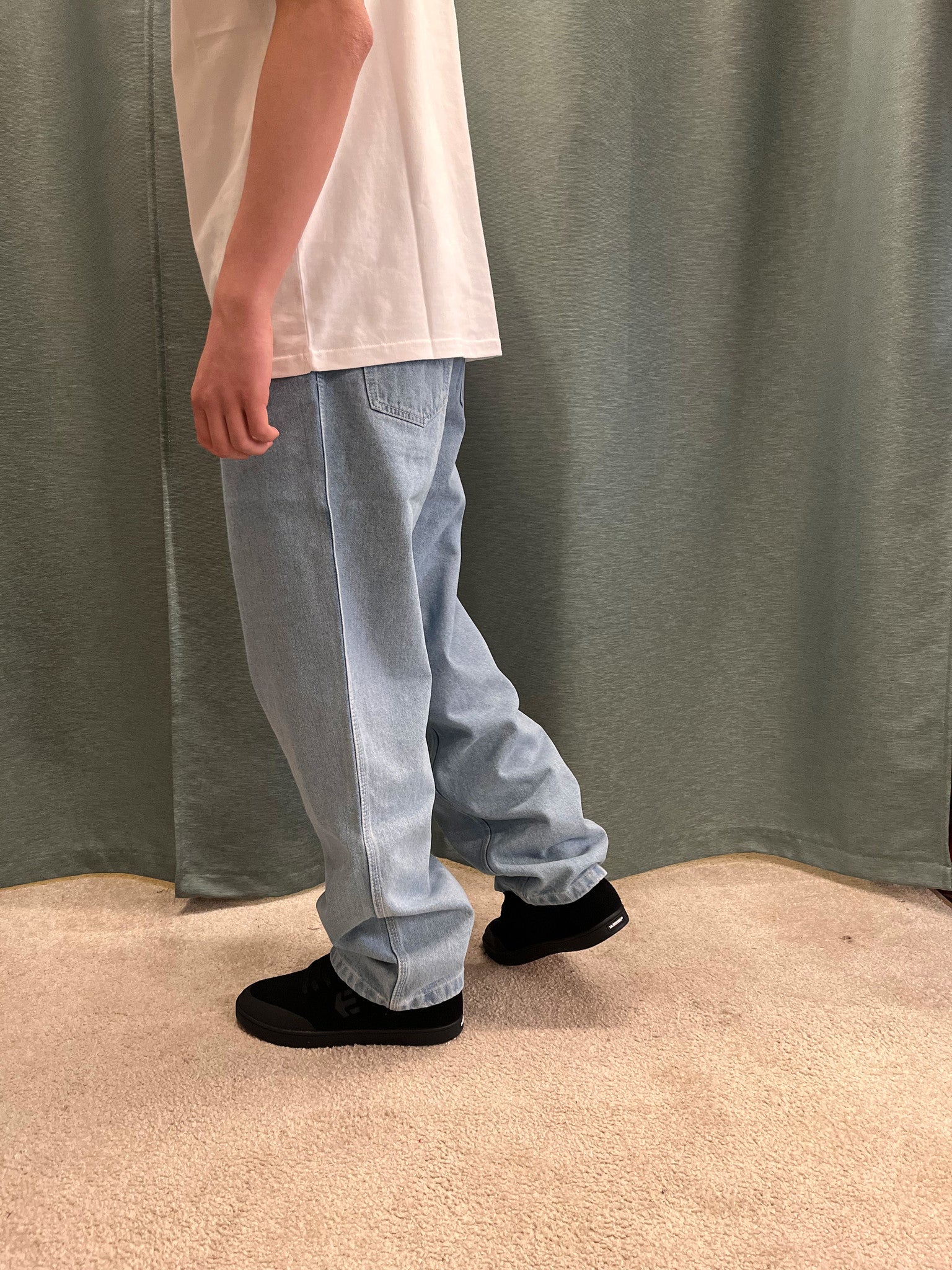 Bigfoot Pants Superbleached Denim