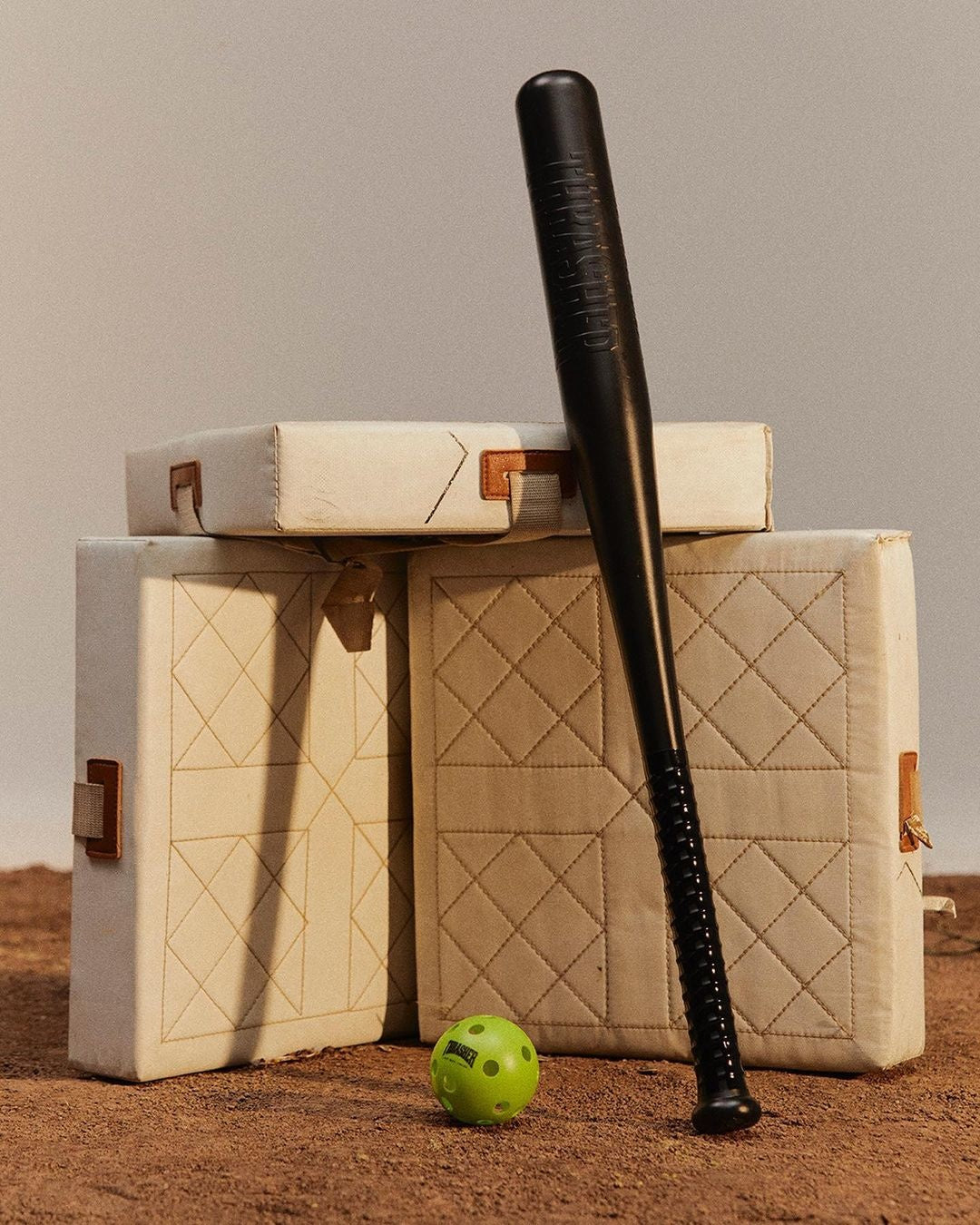 x Thrasher Ball & Bat Set