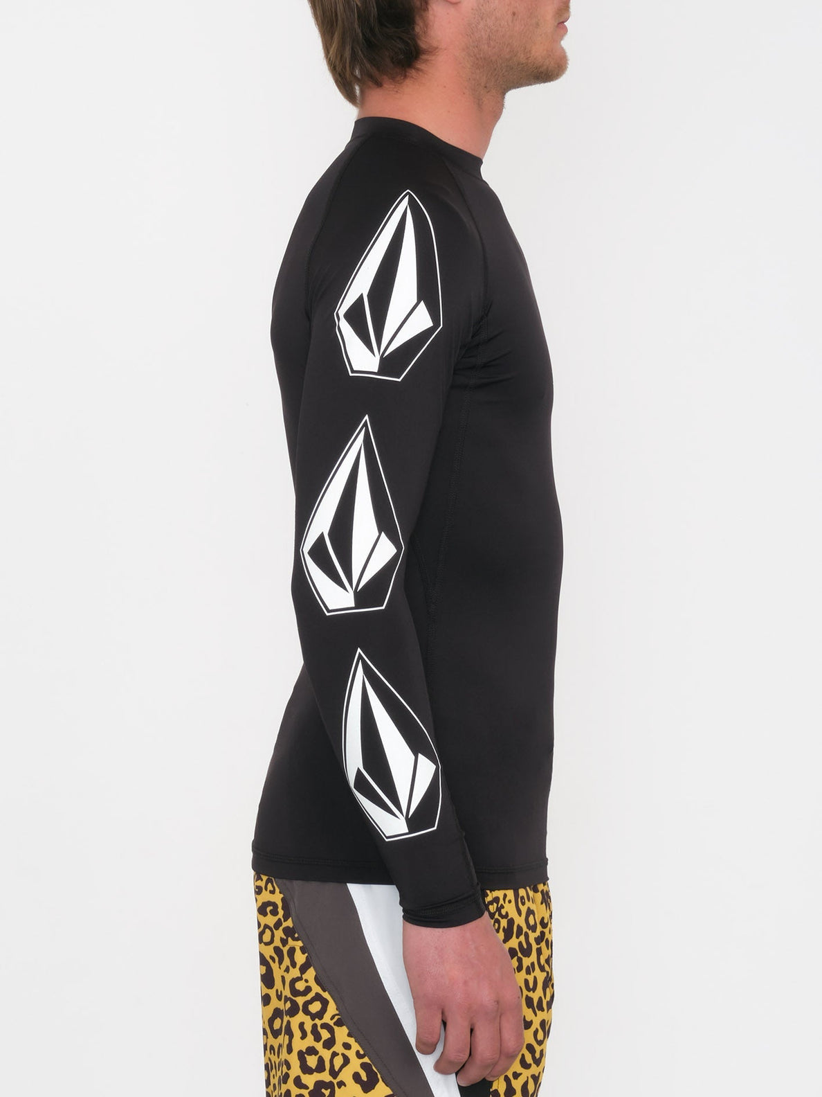 Surf Vitals J Robinson Black