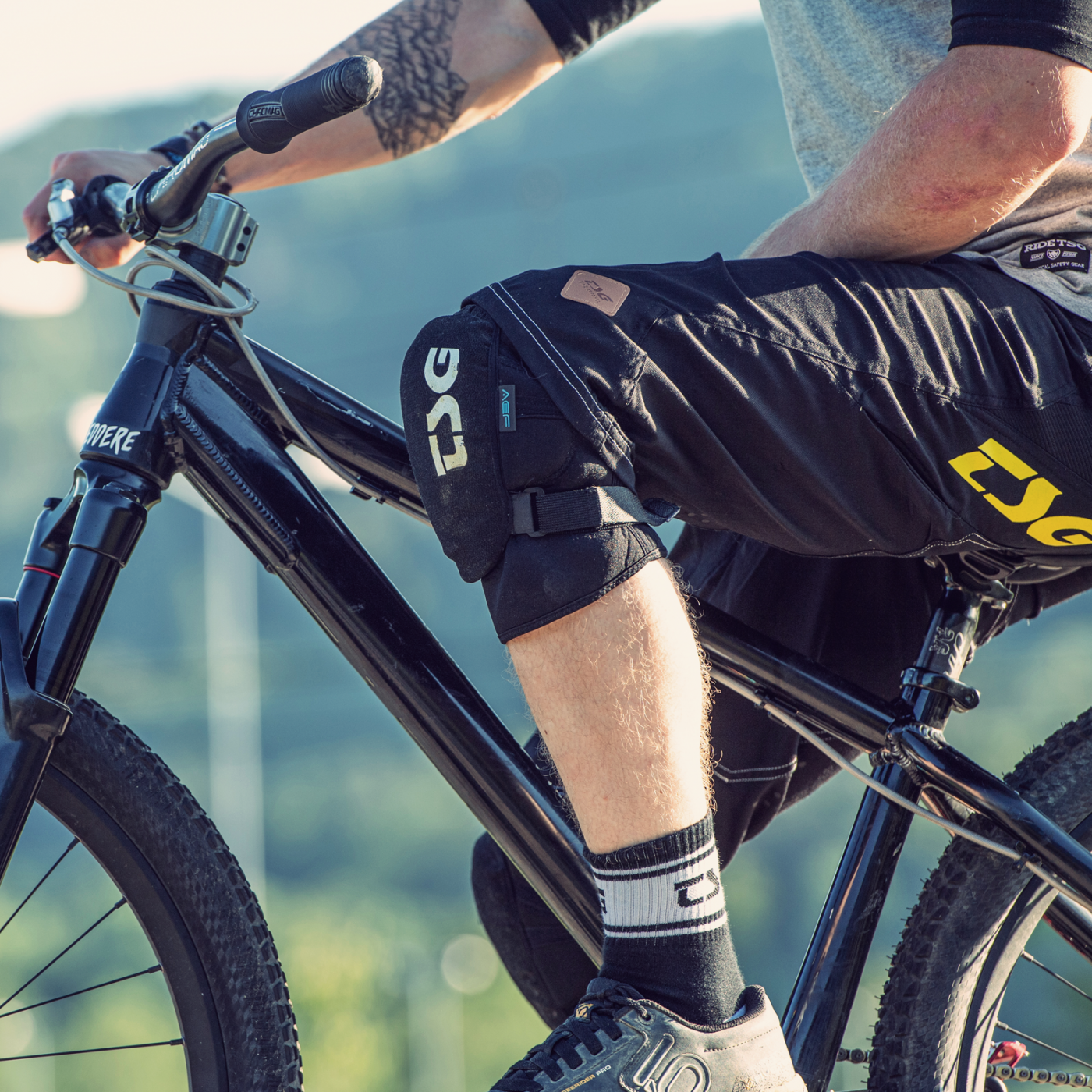 Knee Pads Tahoe A Black